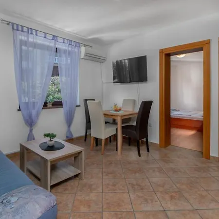 Appartement Lacic *