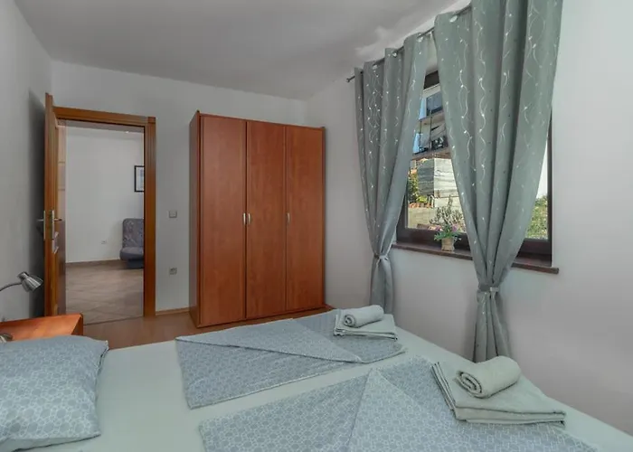 Lacic 2 Apartman Crikvenica